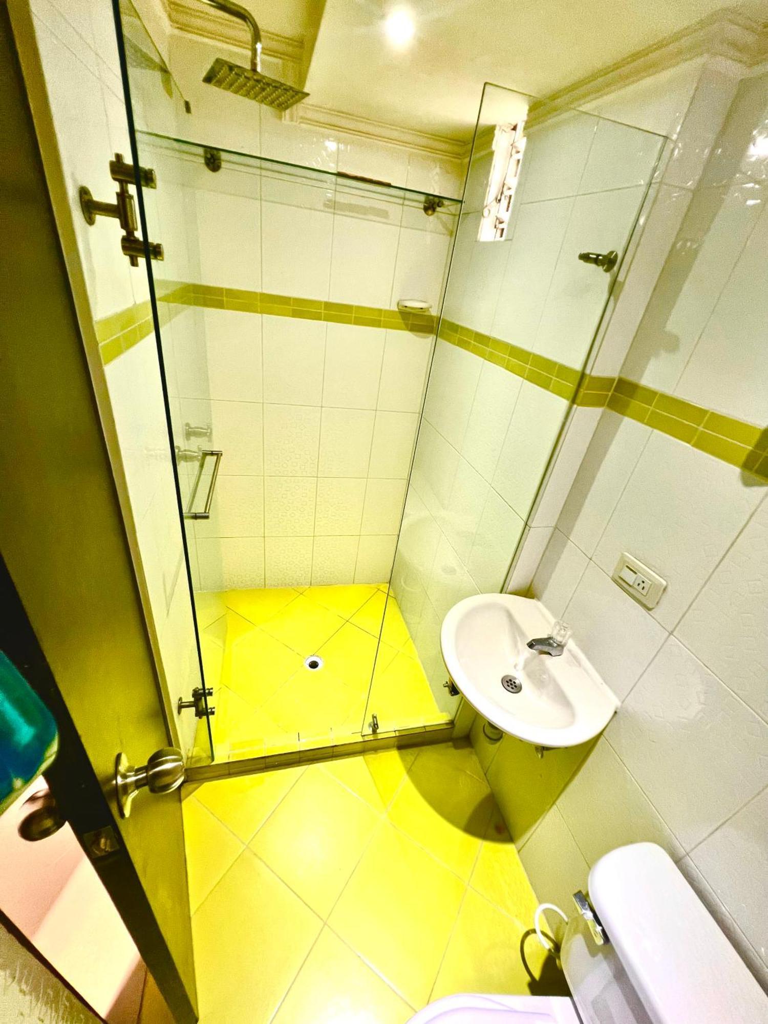 Apartment Parque Lleras Poblado Palmas *