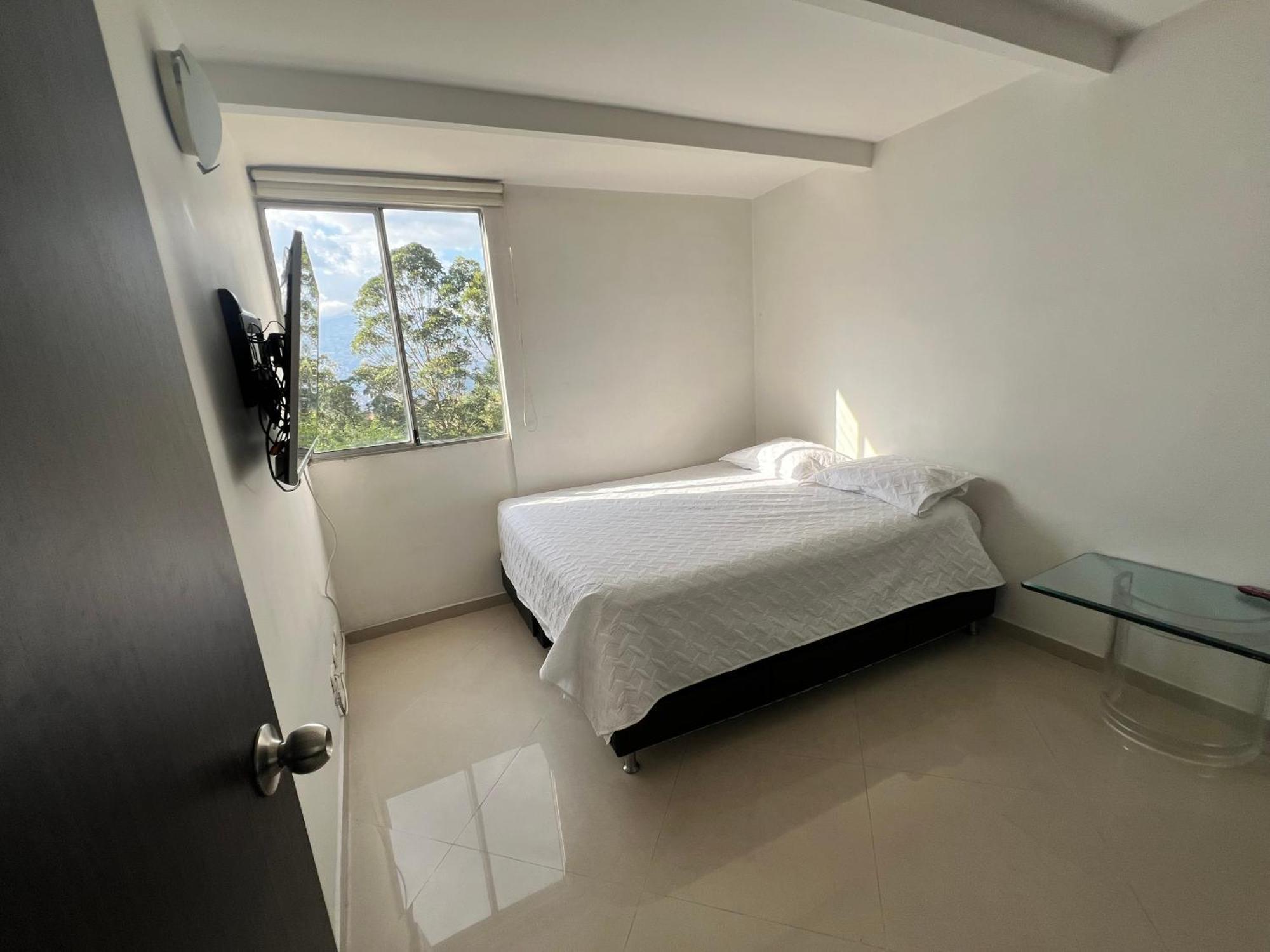 Apartment Parque Lleras Poblado Palmas