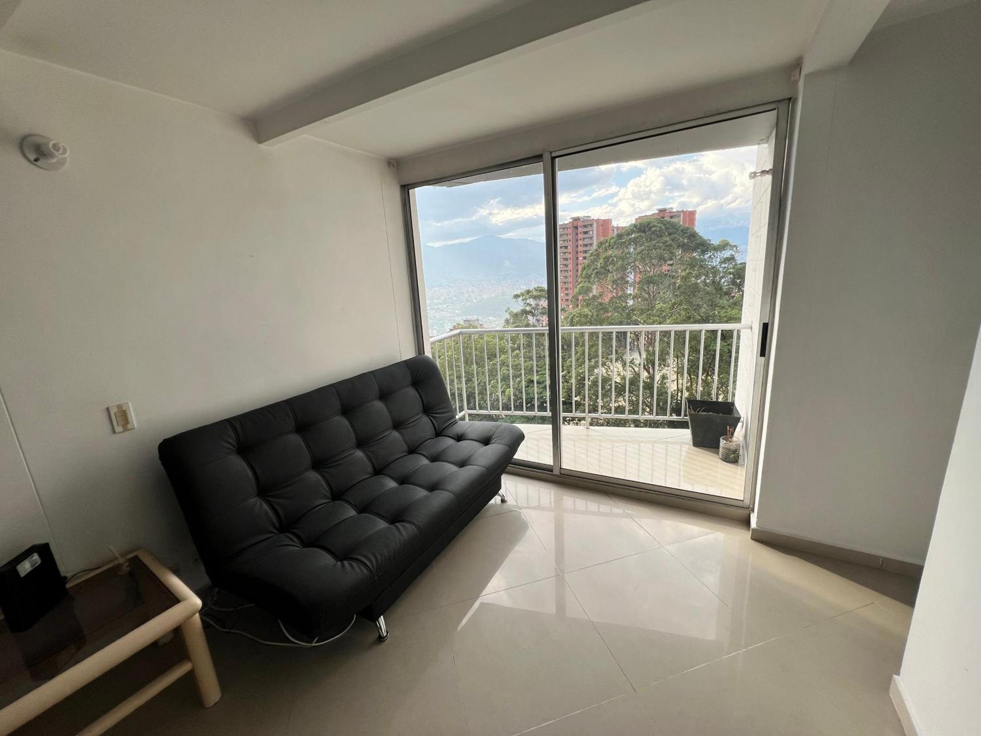 Parque Lleras Poblado Palmas Apartment Medellin